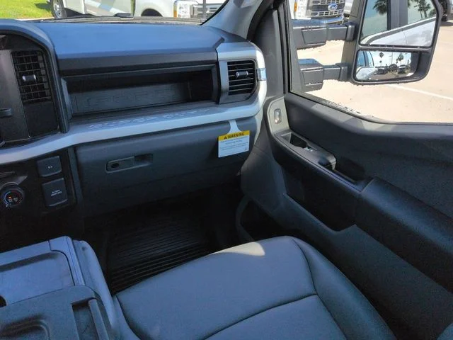New 2026 Oxford White Ford F-250® XL image 17