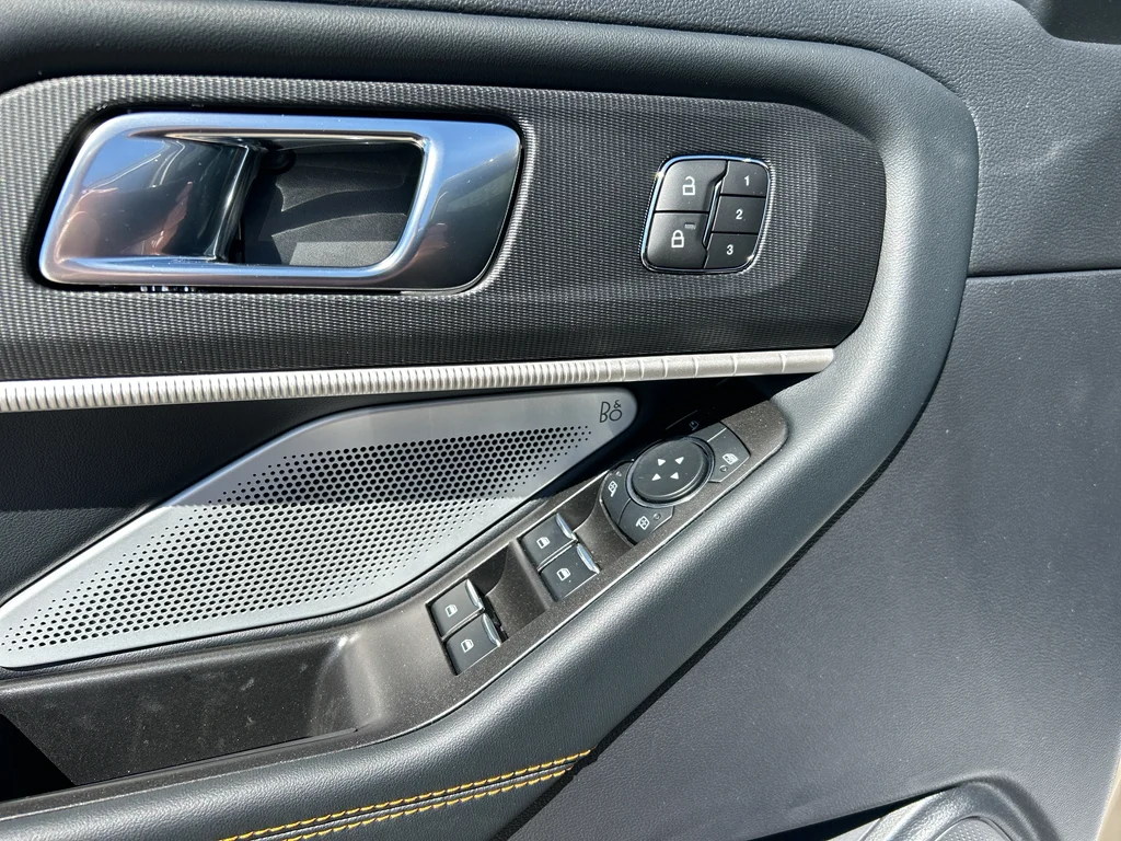 New 2026 MARSH GRAY Ford Tremor image 6