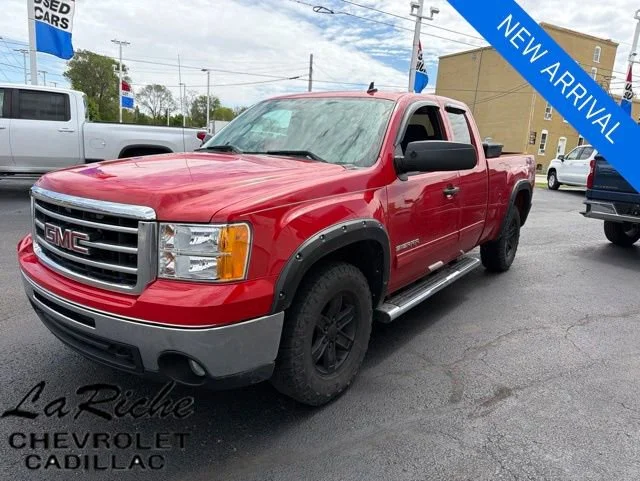 2012 GMC Sierra 4WD Extended Cab SLE MWB's photo