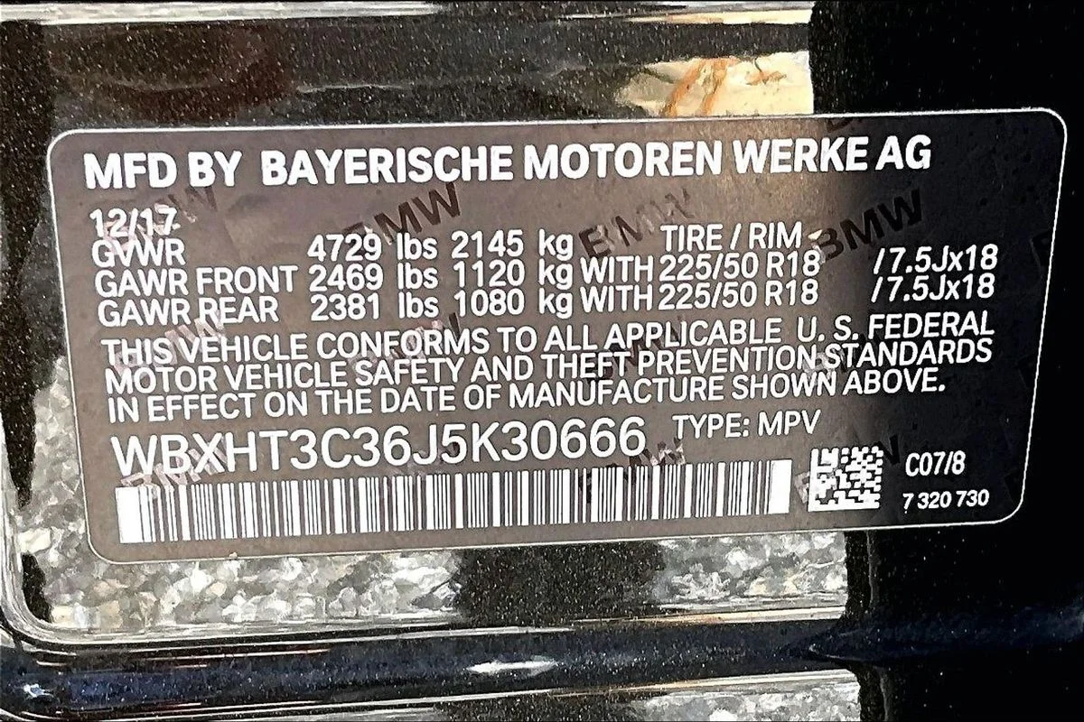Used 2018 Green BMW xDrive28i image 19