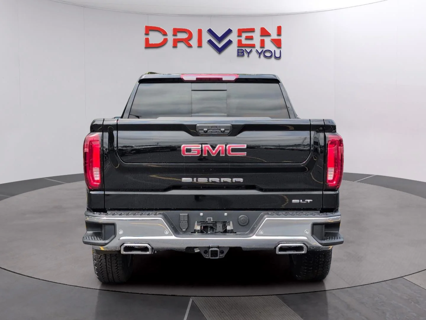 New 2026 Onyx Black GMC SLT image 4