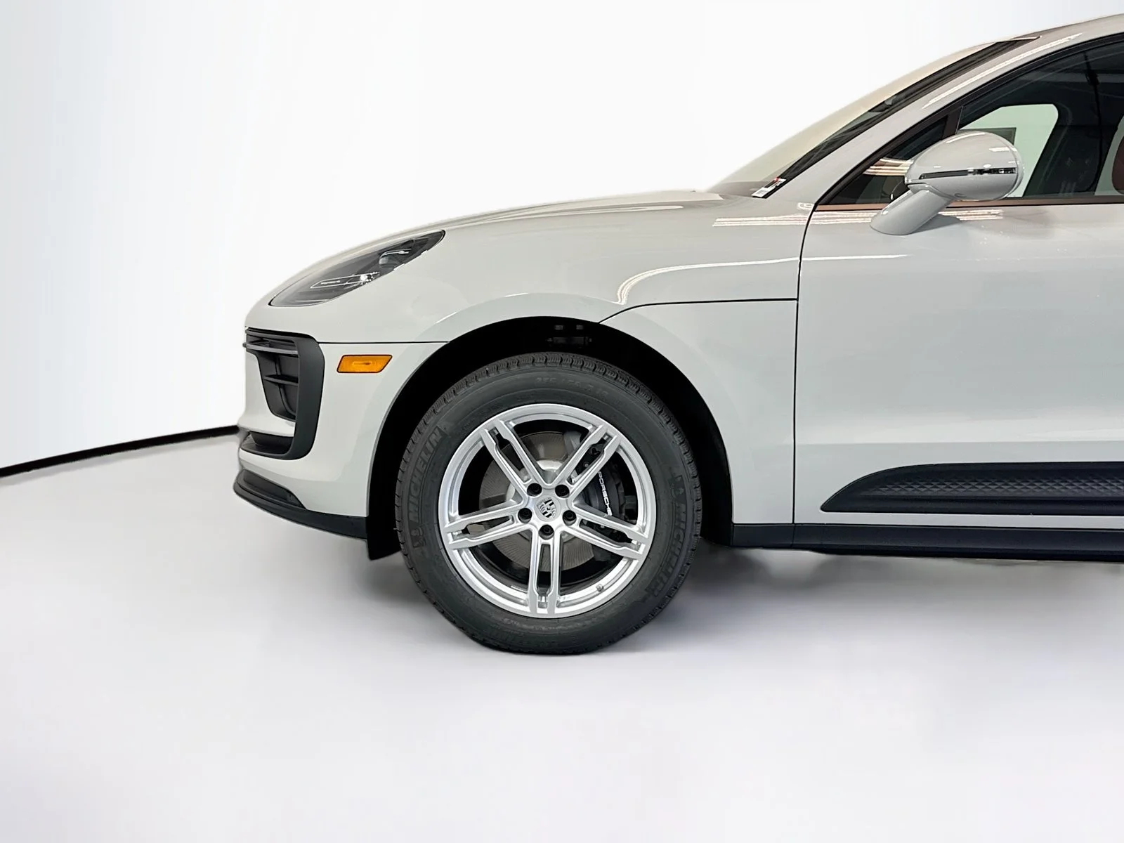 New 2026 Chalk Porsche  image 29