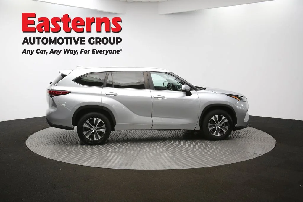 Used 2023 Silver Toyota XLE image 46