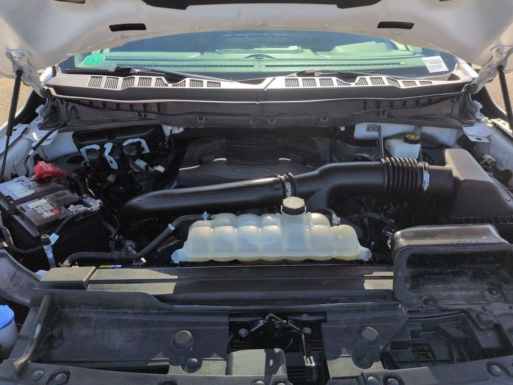 Used 2022 Oxford White Ford Tremor image 29
