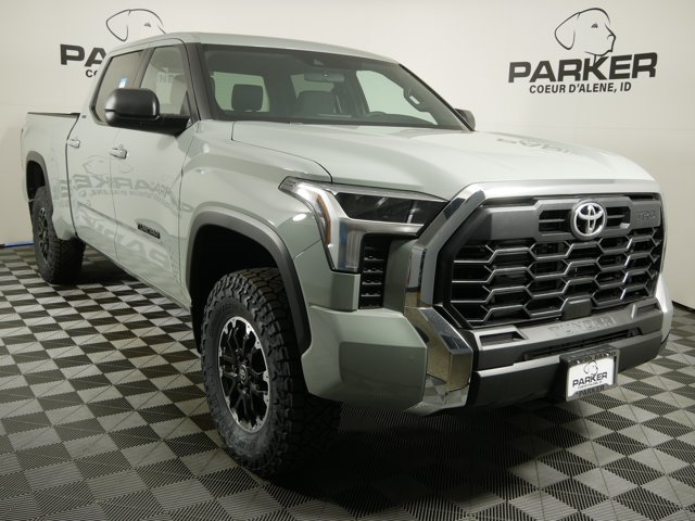 New 2026 Lunar Rock Toyota SR5 image 4