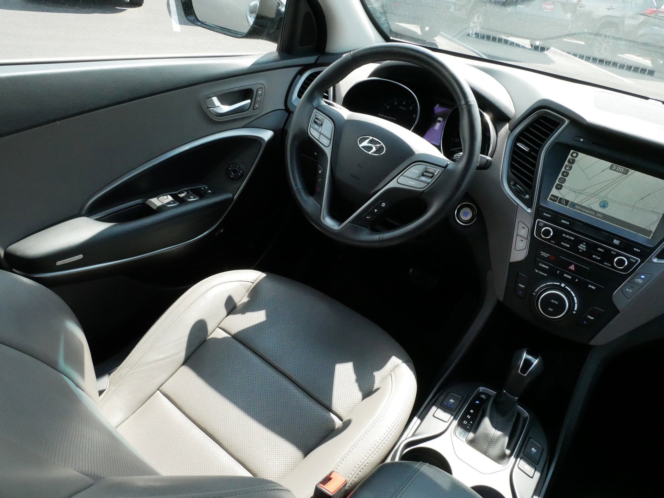 Used 2017 Mineral Gray Hyundai 2.4L image 9