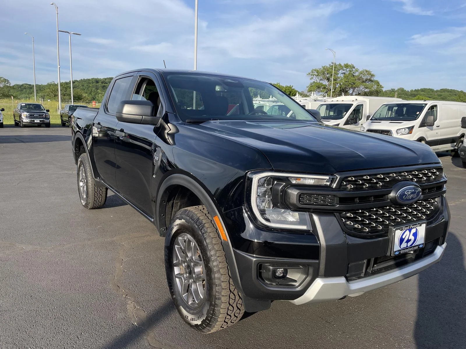 Used 2025 Shadow Black Ford XLT image 9