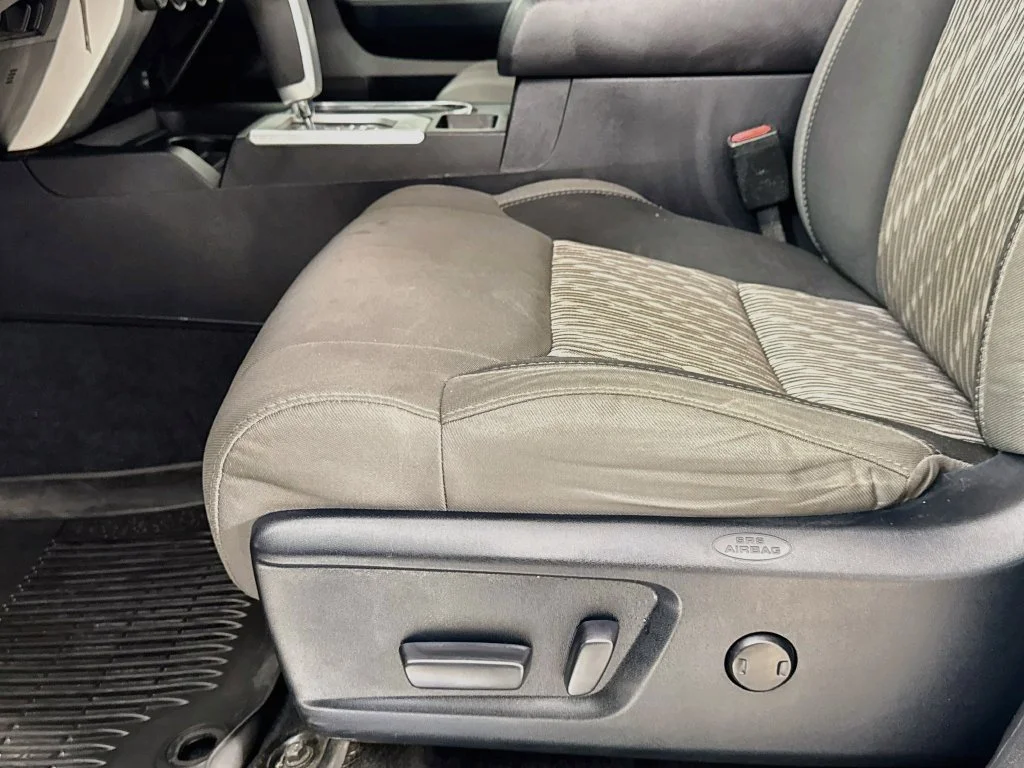 Used 2018 Black Toyota SR5 image 21