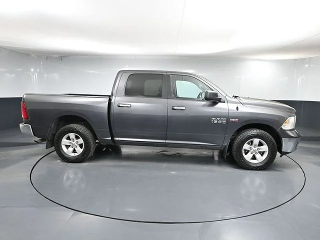 2017 RAM Ram 1500 Pickup SLT - Photo 3