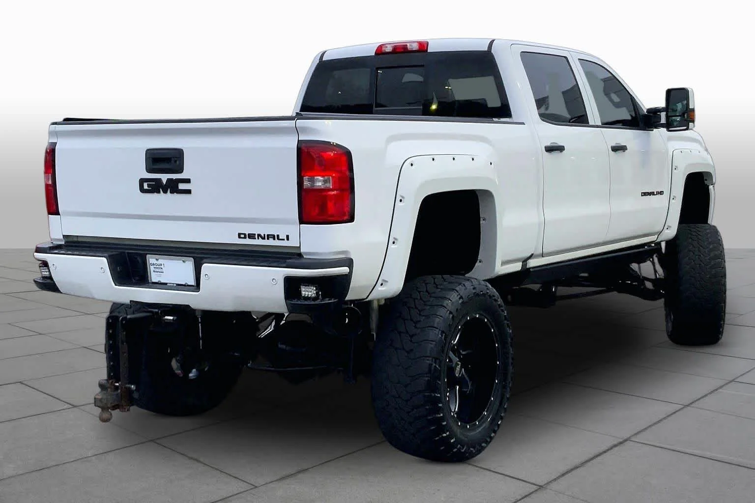Used 2016 Summit White GMC Denali image 12