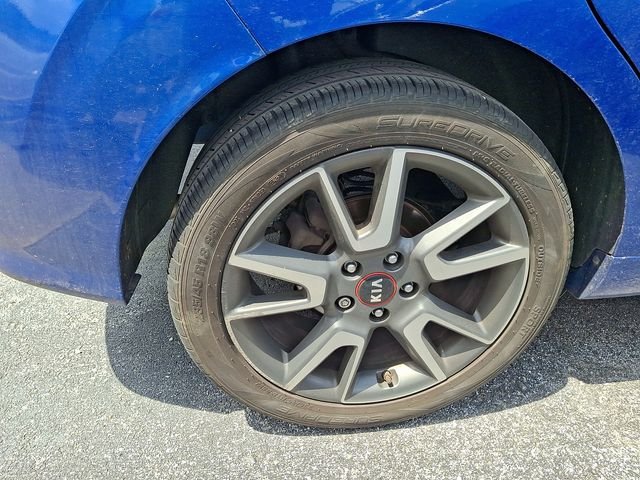 Used 2021 Blue Kia GT-Line image 12