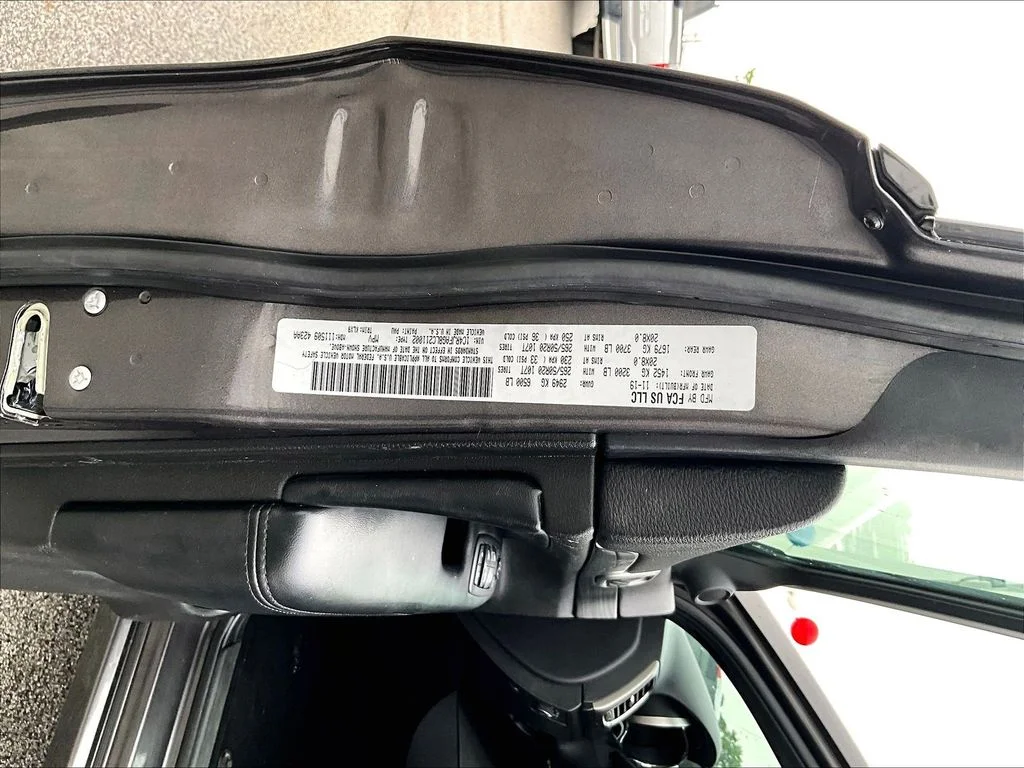 Used 2020 Gray Jeep Altitude image 34