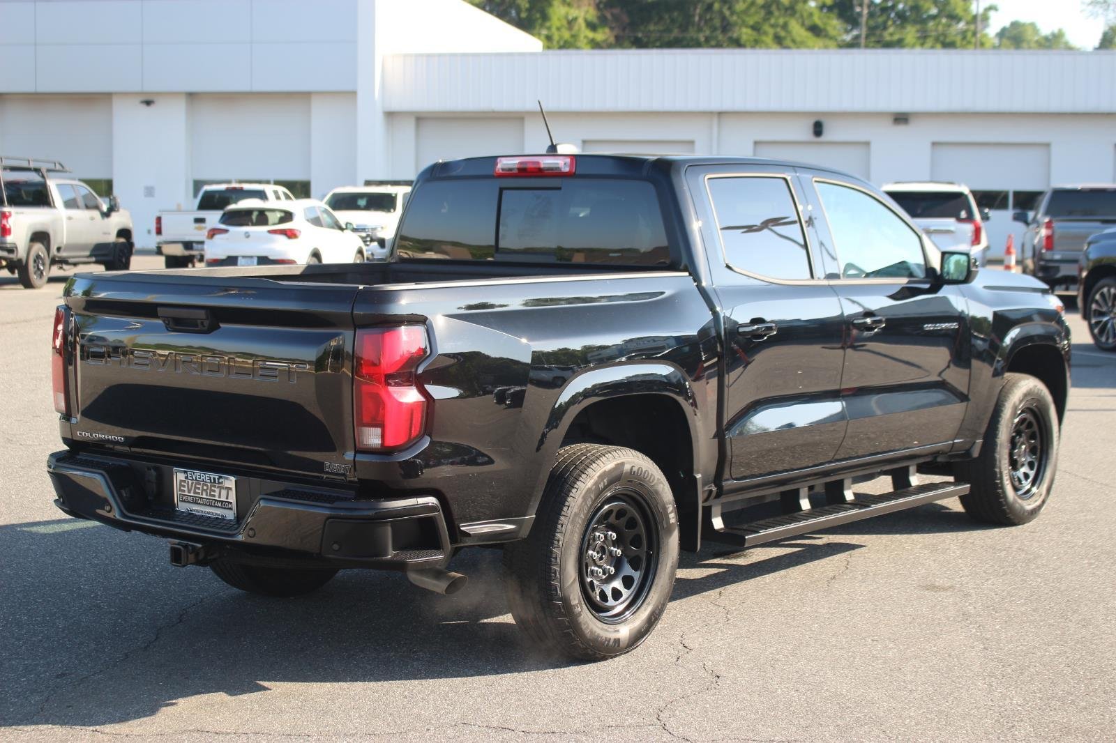 Used 2024 Black Chevrolet Z71 image 7