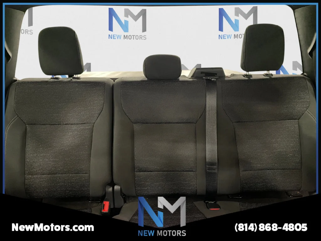 Used 2023 Silver Metallic Ford XLT image 13
