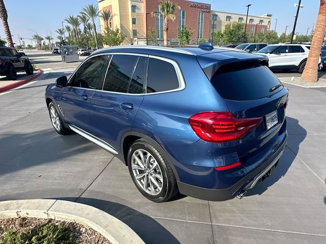 Used 2018 Blue BMW xDrive30i image 5
