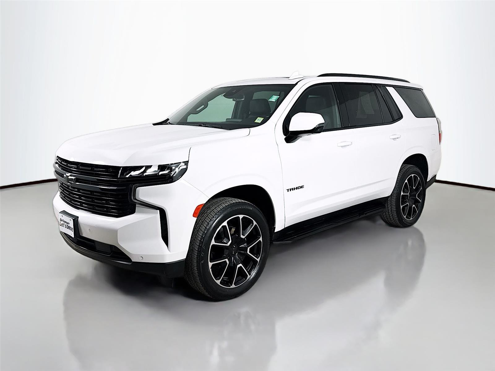 Used 2024 Summit White Chevrolet RST image 5