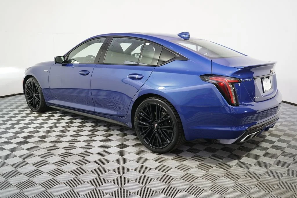 Used 2021 WAVE METALLIC Cadillac V-Series image 3