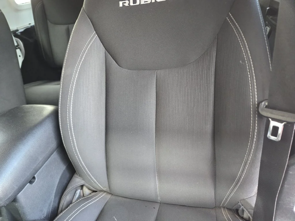 Used 2016 White Jeep Unlimited Rubicon image 19