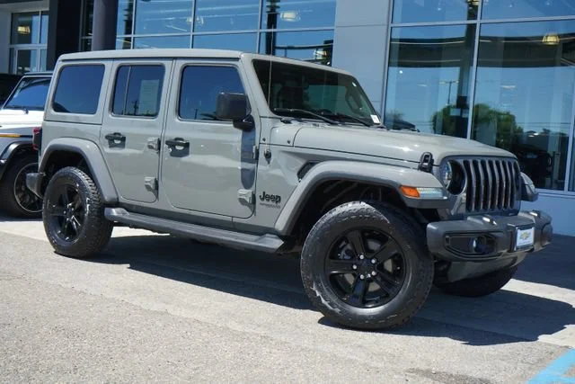 2020 Jeep Wrangler Unlimited Sahara Altitude