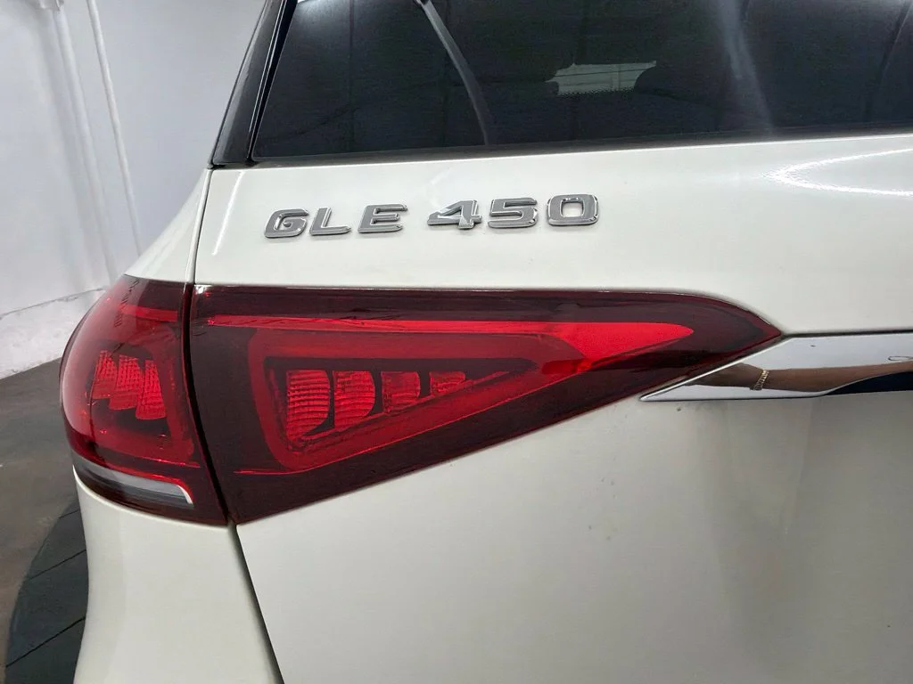 Used 2020 White Mercedes-Benz GLE 450 image 11