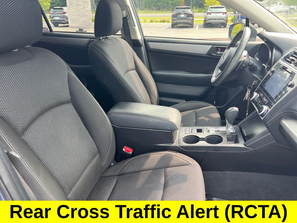 Used 2018 Blue Subaru 2.5i Premium image 29