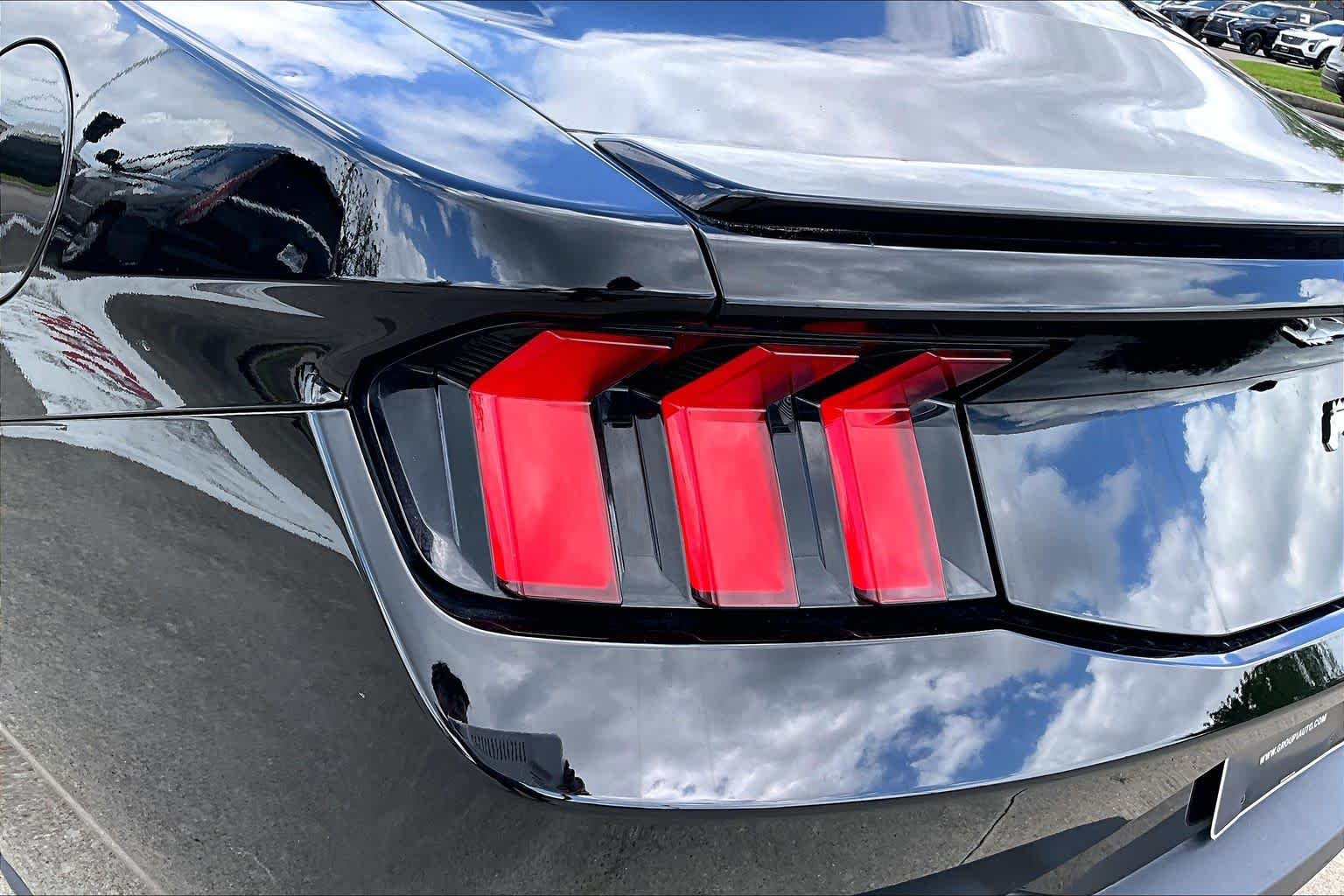 Used 2025 Shadow Black Ford EcoBoost Premium image 25