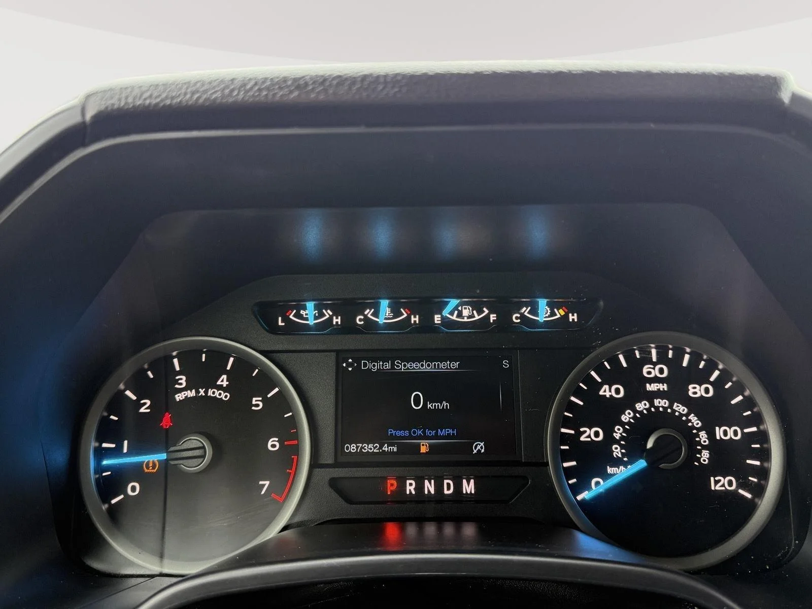 Used 2020 Magnetic Ford XLT image 17