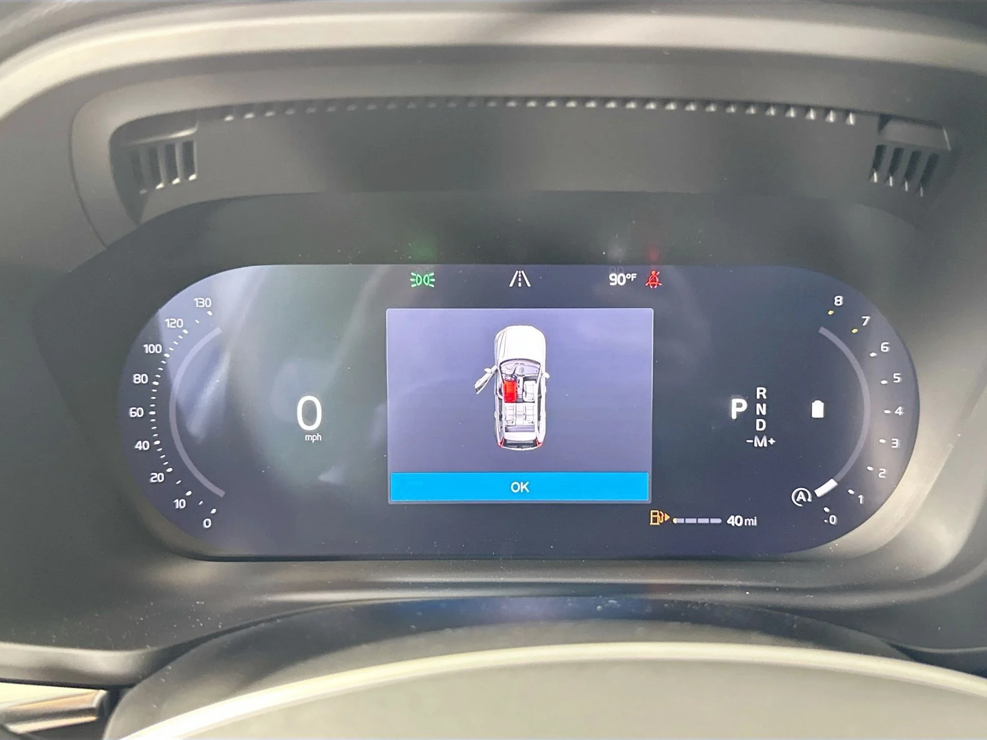 2026 Volvo XC60 Plus - Photo 11