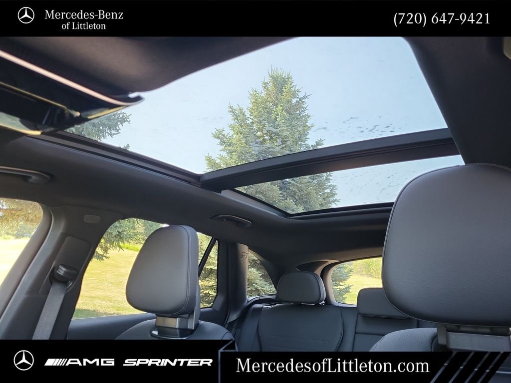 New 2026 Black Mercedes-Benz GLC 300 image 29