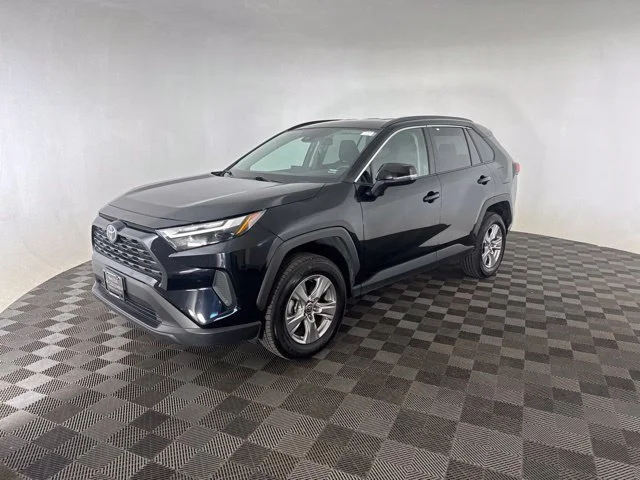 Used 2025 Black Toyota XLE image 3