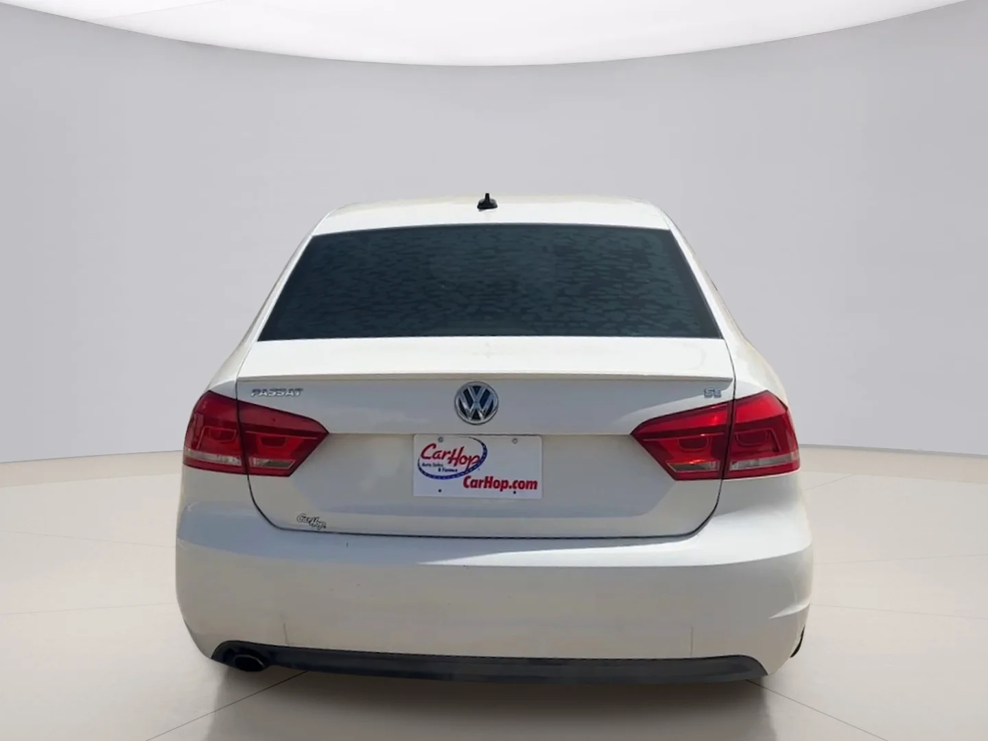 Used 2013 White Volkswagen 2.5 SE MT image 4