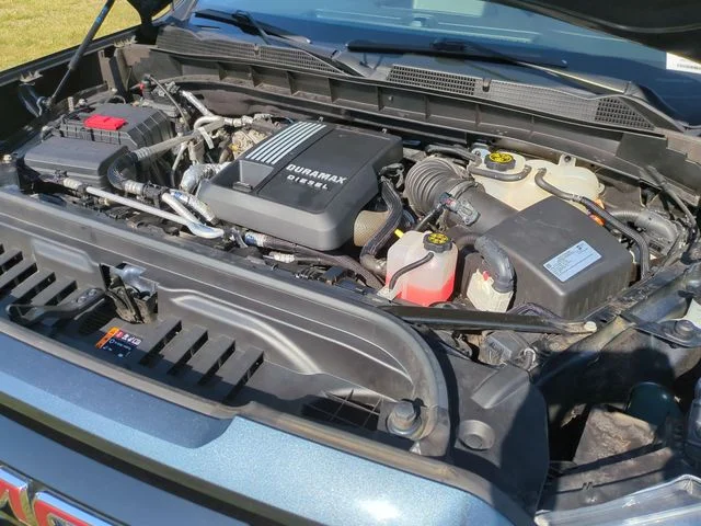 Used 2021 Blue GMC Elevation image 25