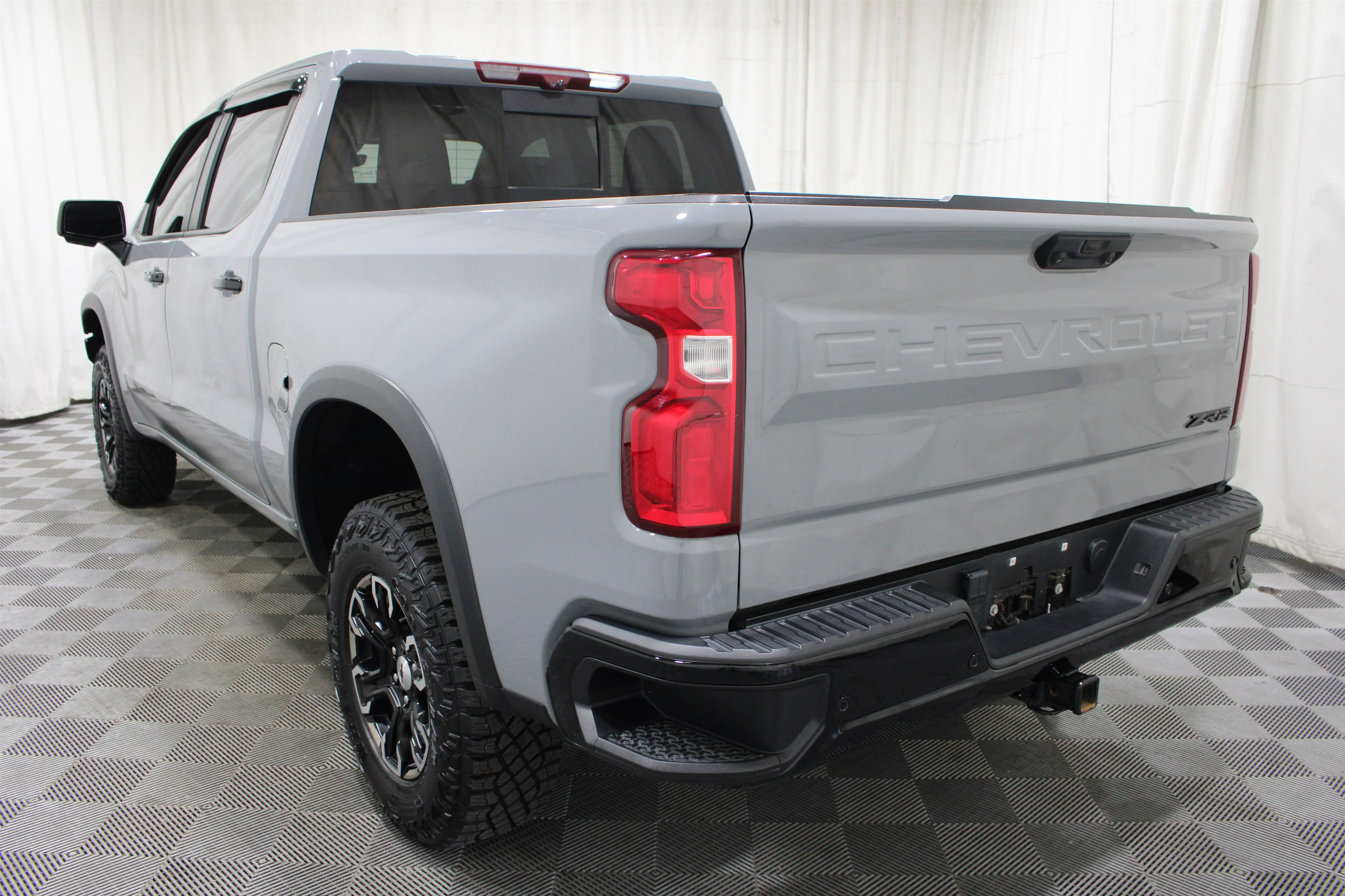 2024 Chevrolet Silverado 1500 ZR2 - Photo 31