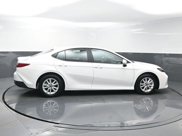 Used 2025 White Toyota LE image 8