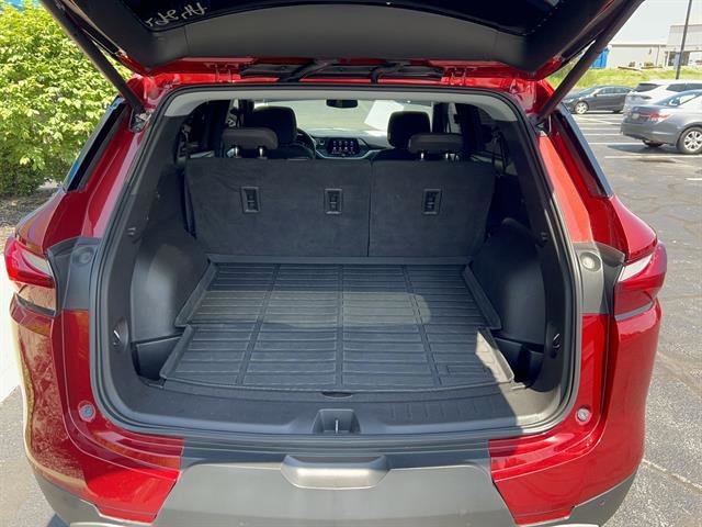 Used 2021 CHERRY RED TINTCOAT Chevrolet LT image 17
