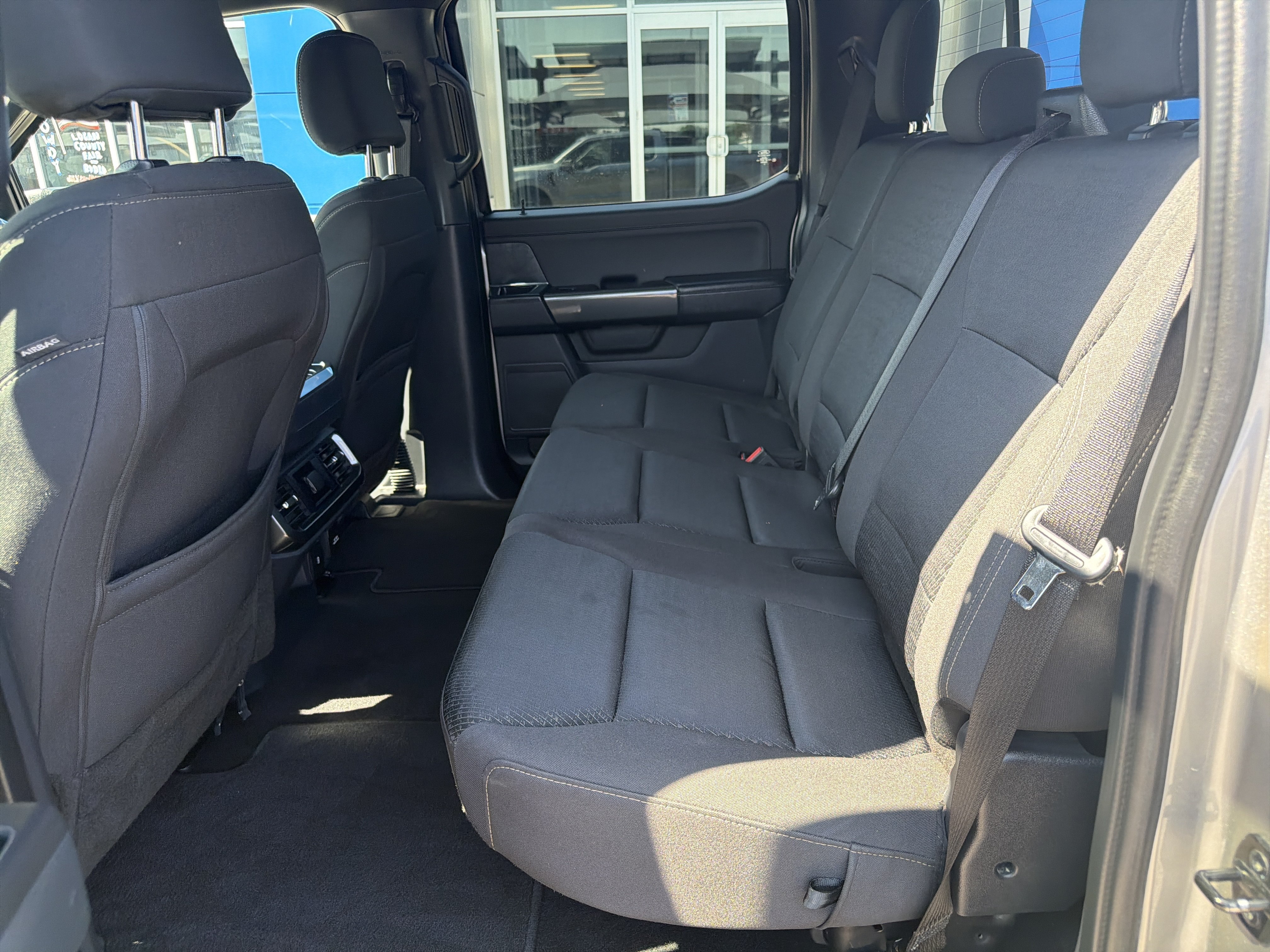 Used 2023 Silver Ford XL image 10