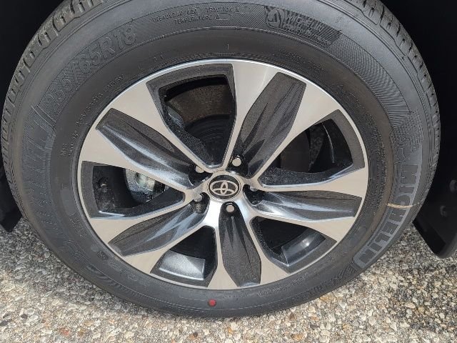 New 2026 Ruby Flare Pearl Toyota XLE image 22