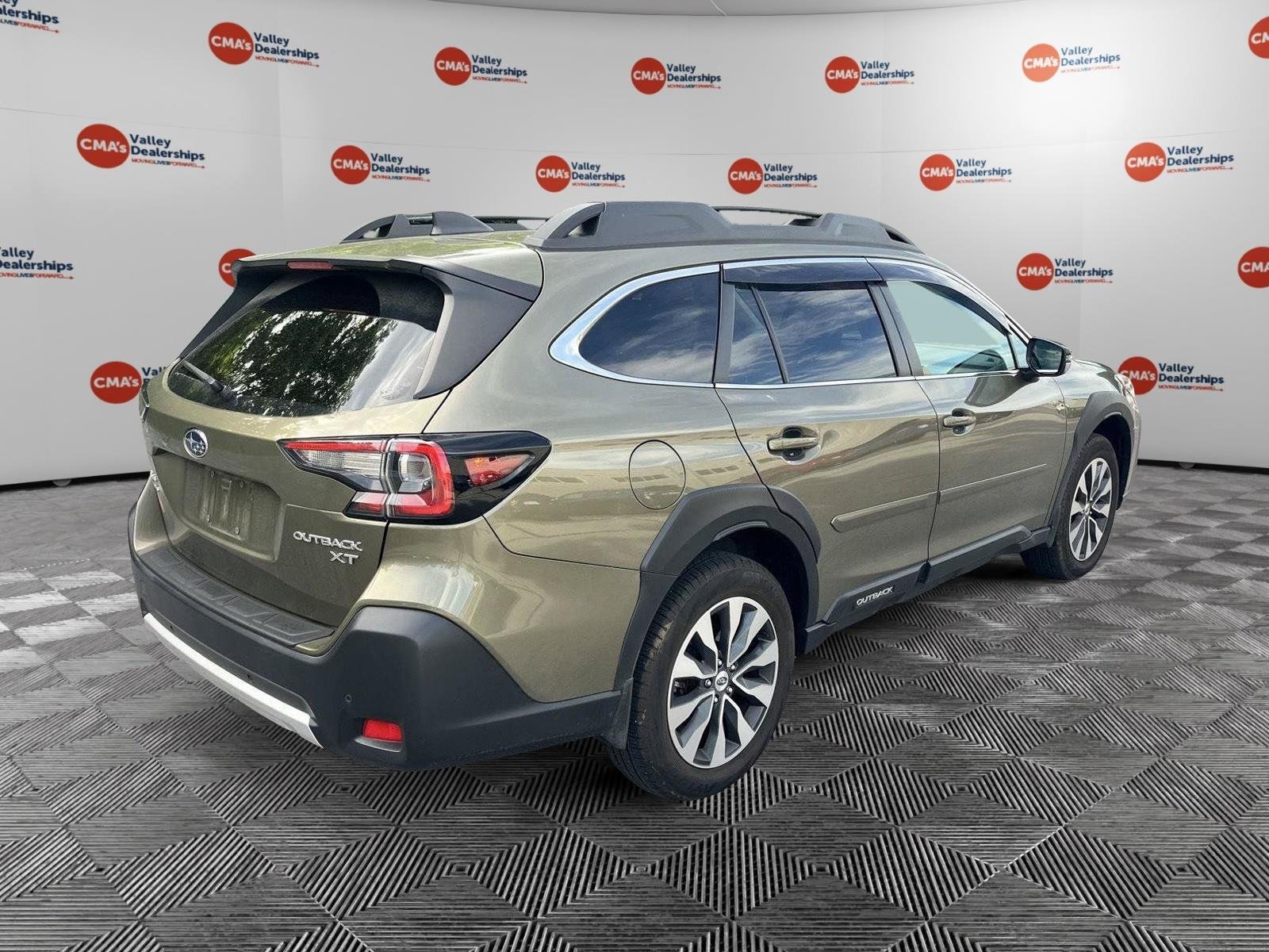 Used 2023 Autumn Green Metallic Subaru Limited XT image 21
