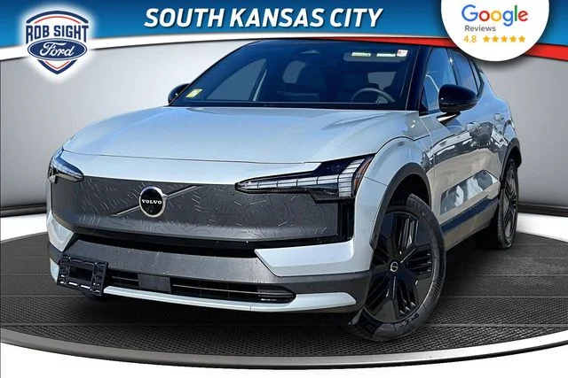 2026 Volvo EX30 Twin Motor Cross Country Ultra's photo