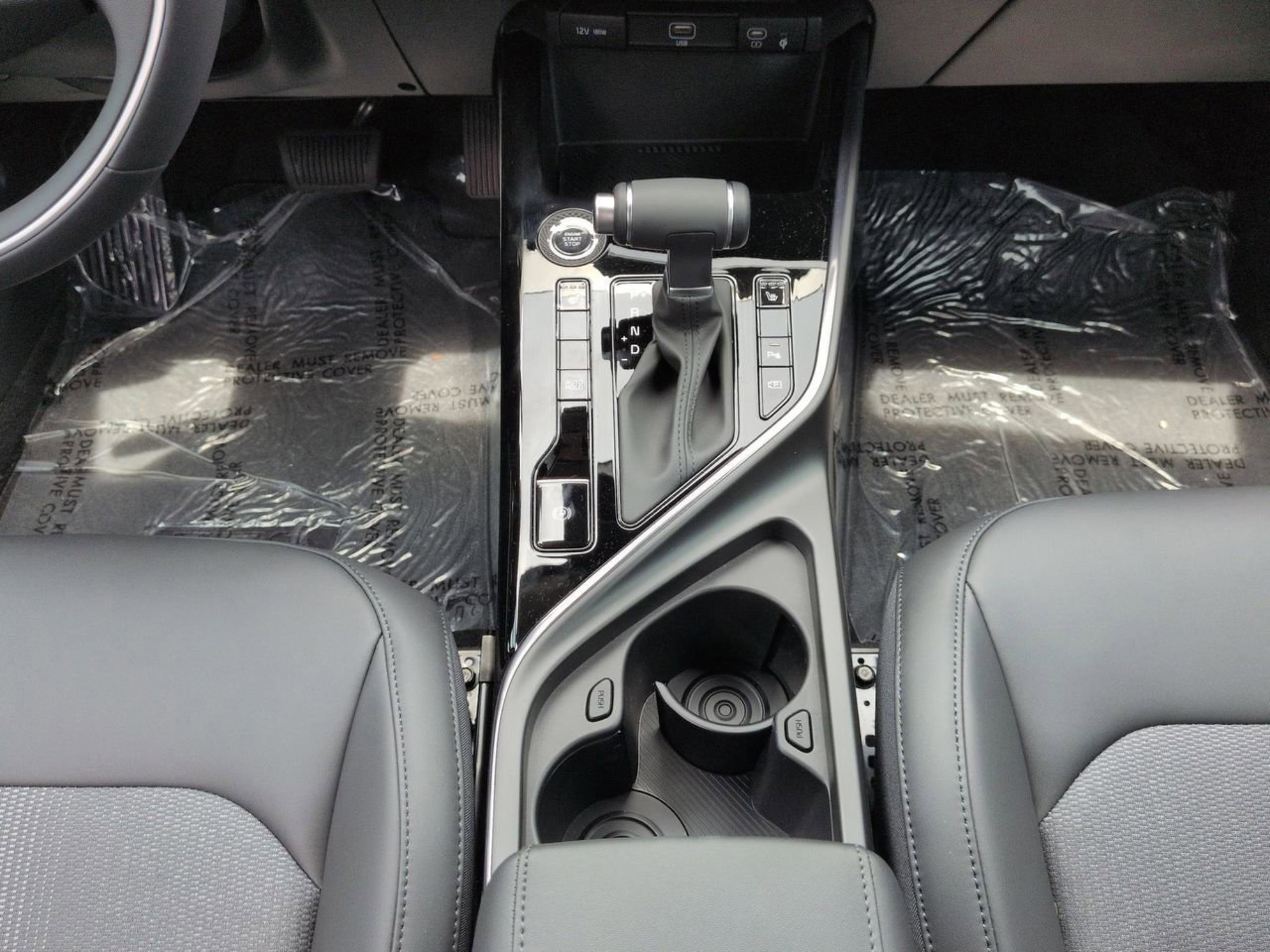 New 2026 Aurora Black Pearl Kia EX image 22
