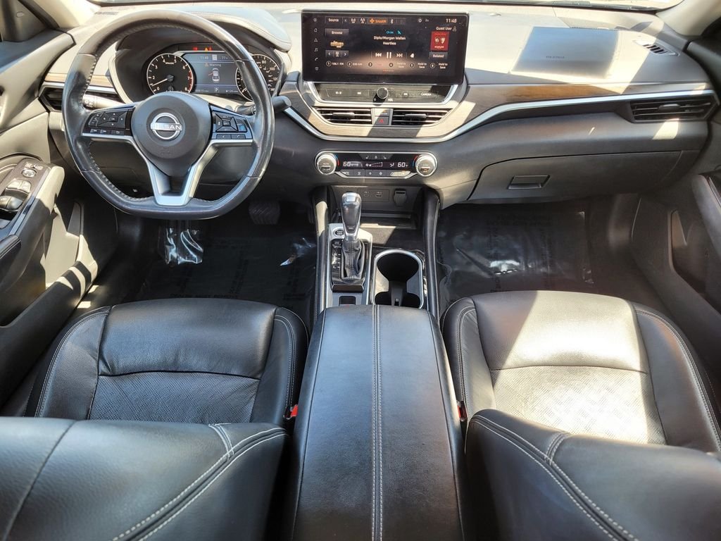 Used 2023 Black Nissan 2.5 SL image 13