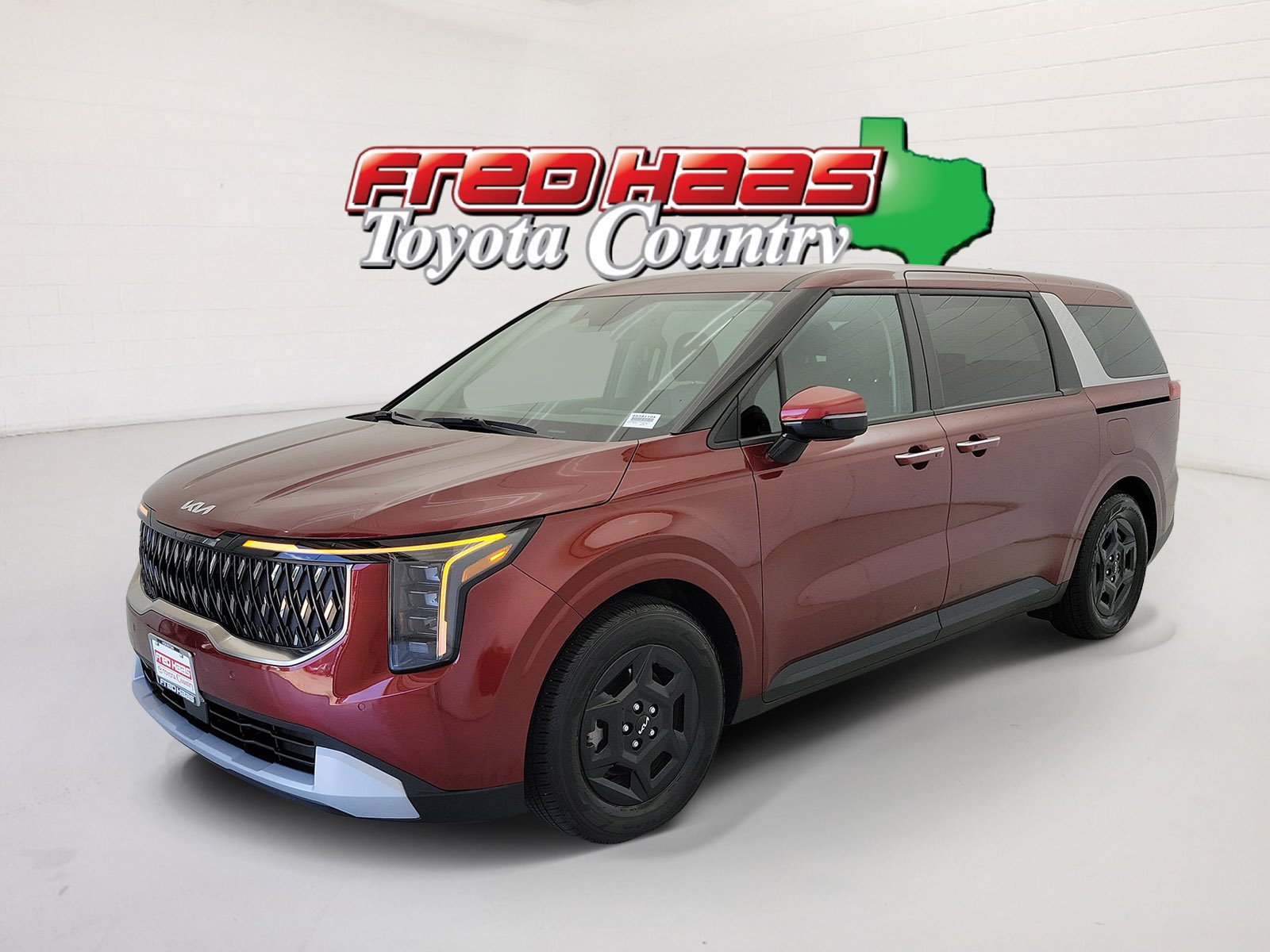 Used 2025 Flare Red Kia LXS image 1