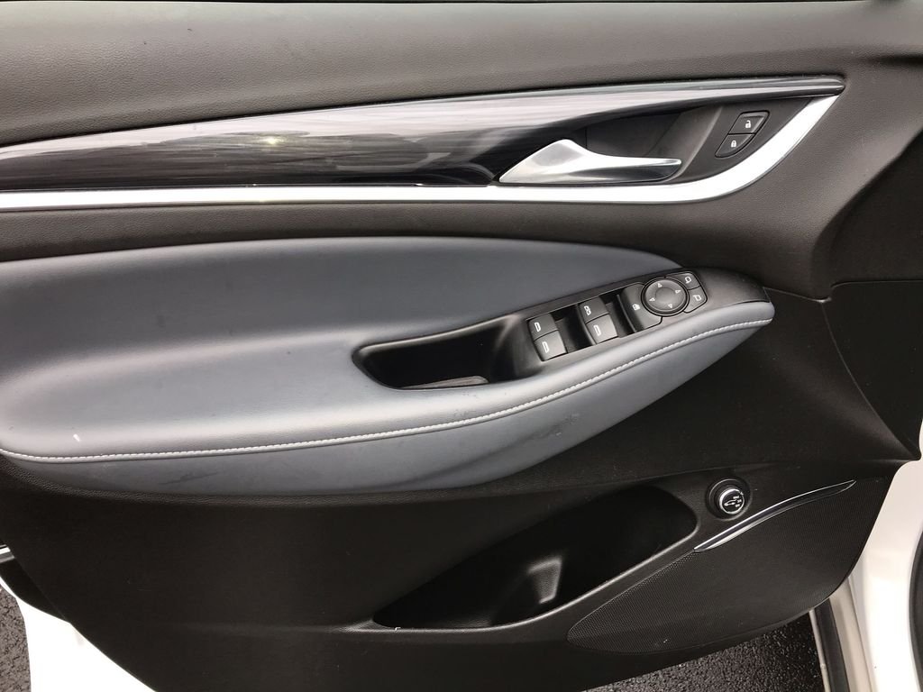 Used 2023 White Buick Essence image 13