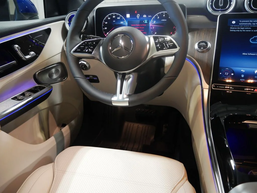 2026 Mercedes-Benz GLC Base - Photo 35