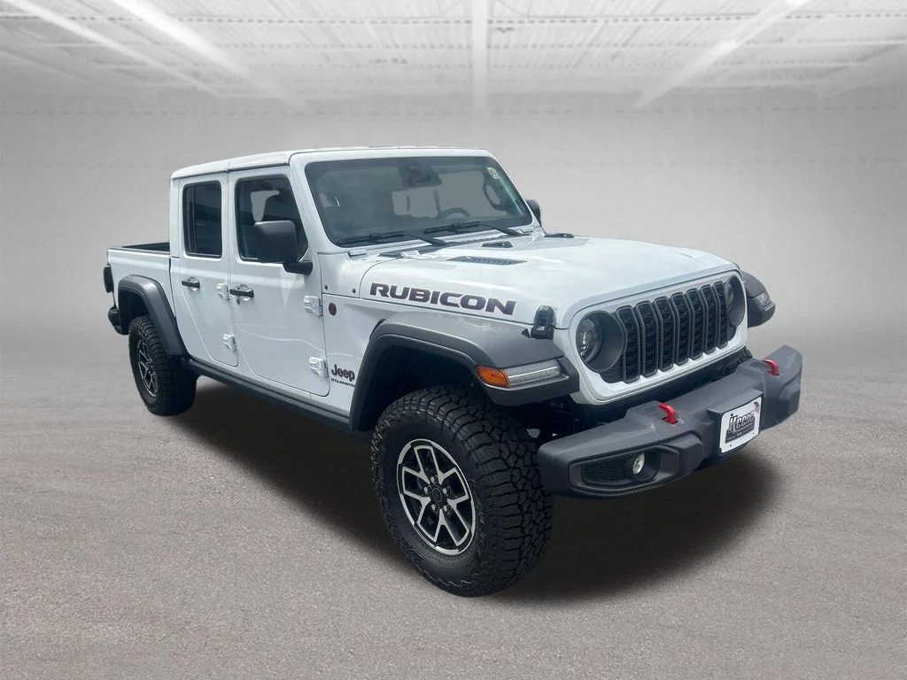 New 2026 Bright White Clear-Coat Exterior Paint Jeep Rubicon image 7