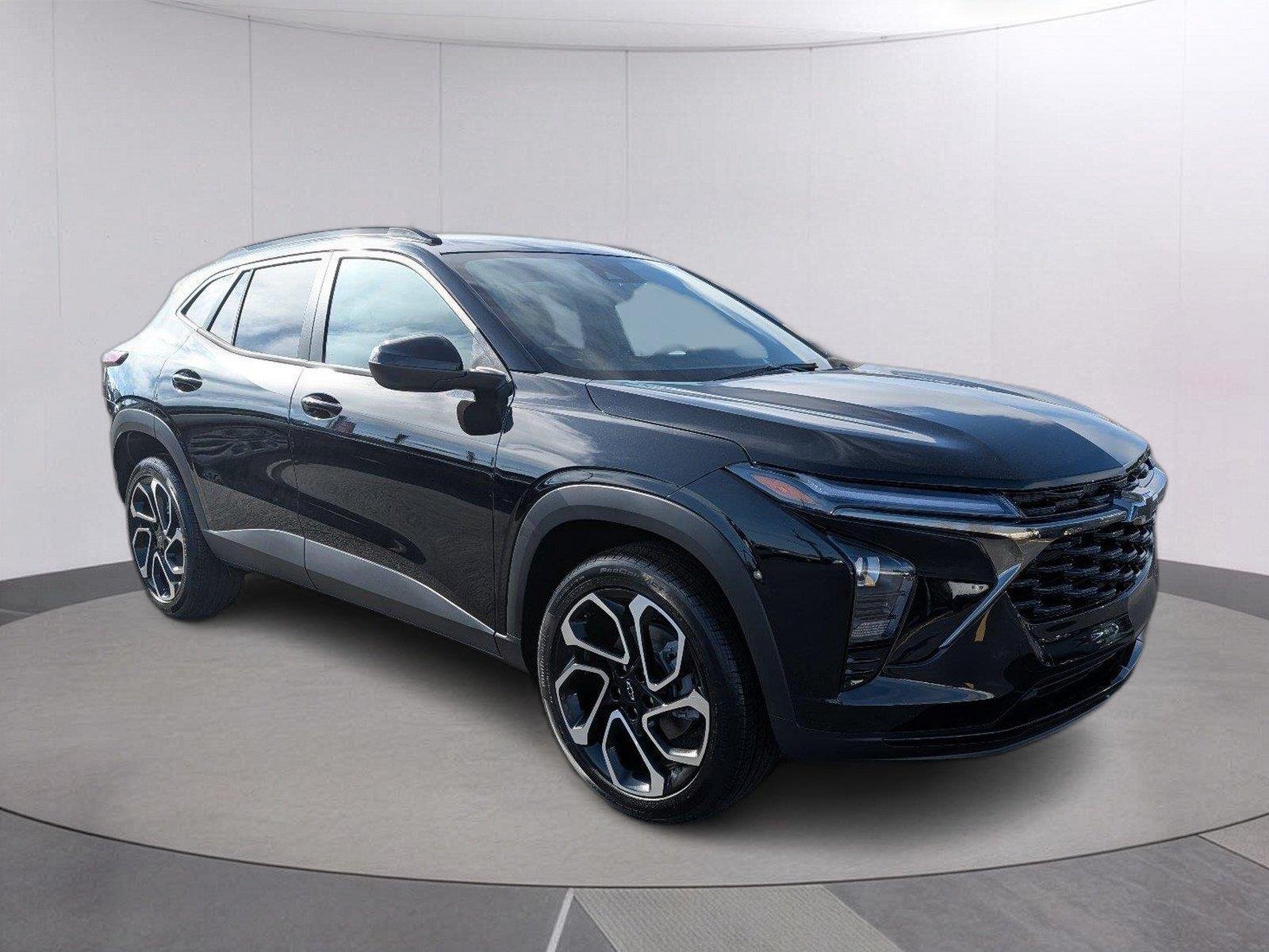 New 2026 Mosaic Black Metallic Chevrolet 2RS image 9
