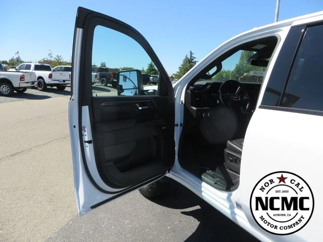 2025 GMC Sierra 2500HD AT4 - Photo 15