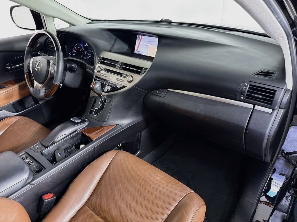 Used 2015 Obsidian Lexus Base image 30