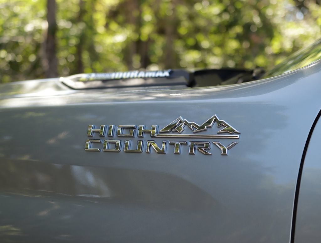Used 2024 Sterling Gray Metallic Chevrolet High Country image 41