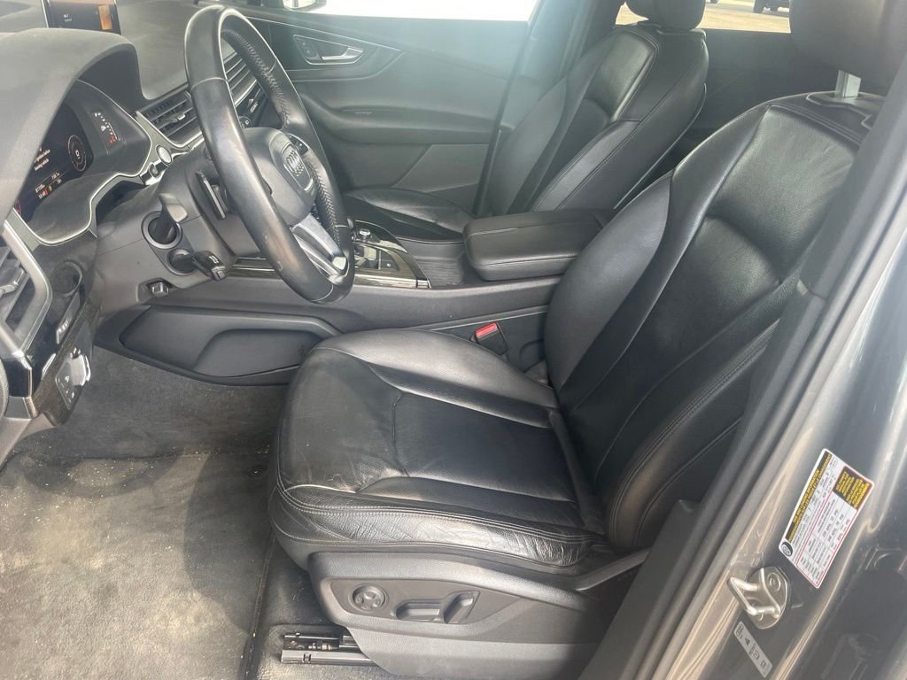 Used 2017 Graphite Gray Metallic Audi 3.0T Premium Plus image 12